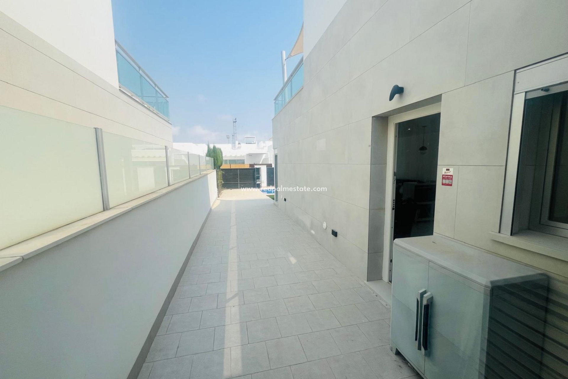 Reventa - Villa -
Los Alczares - Los Alcazares