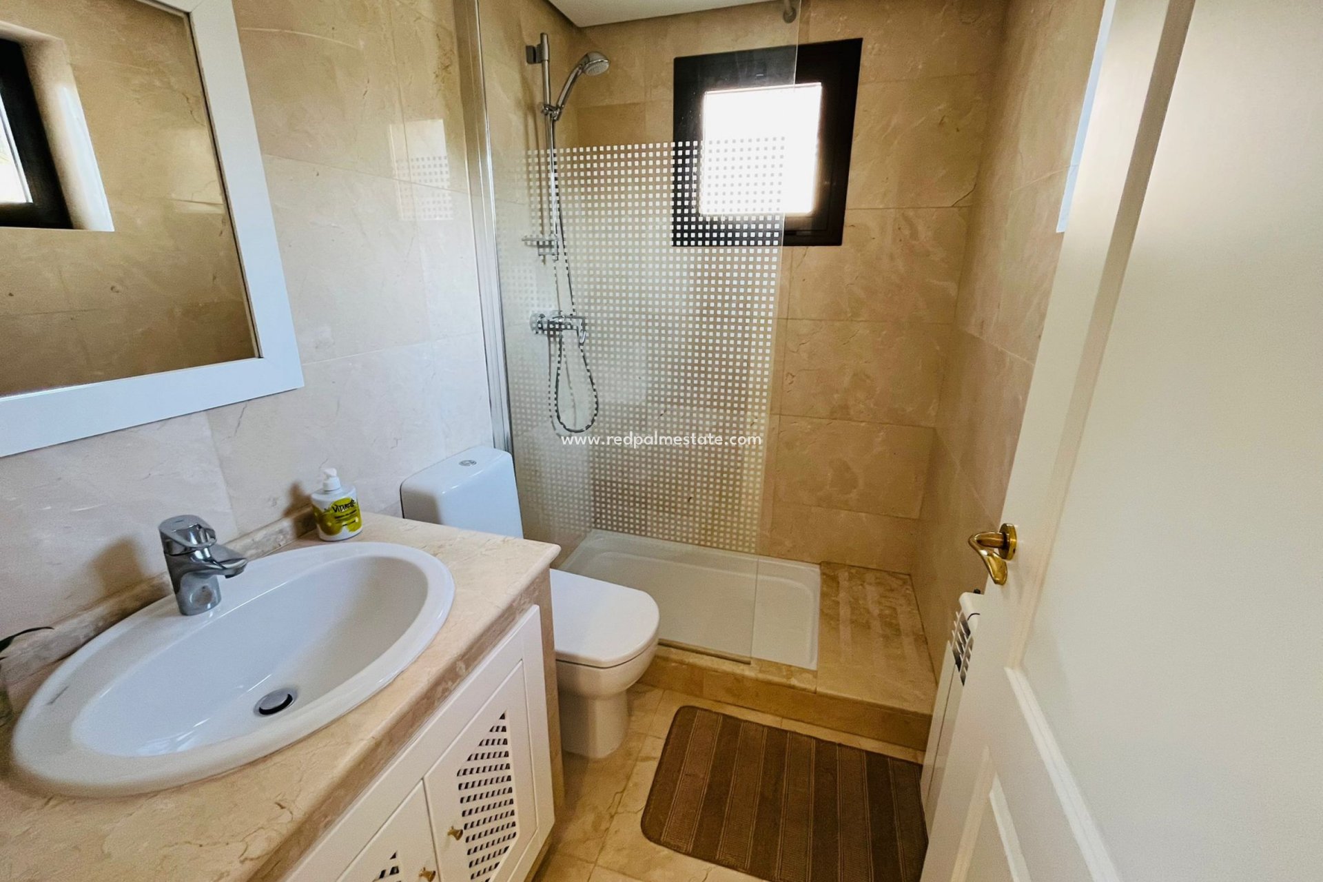 Reventa - Villa -
Los Alczares - Los Alcazares