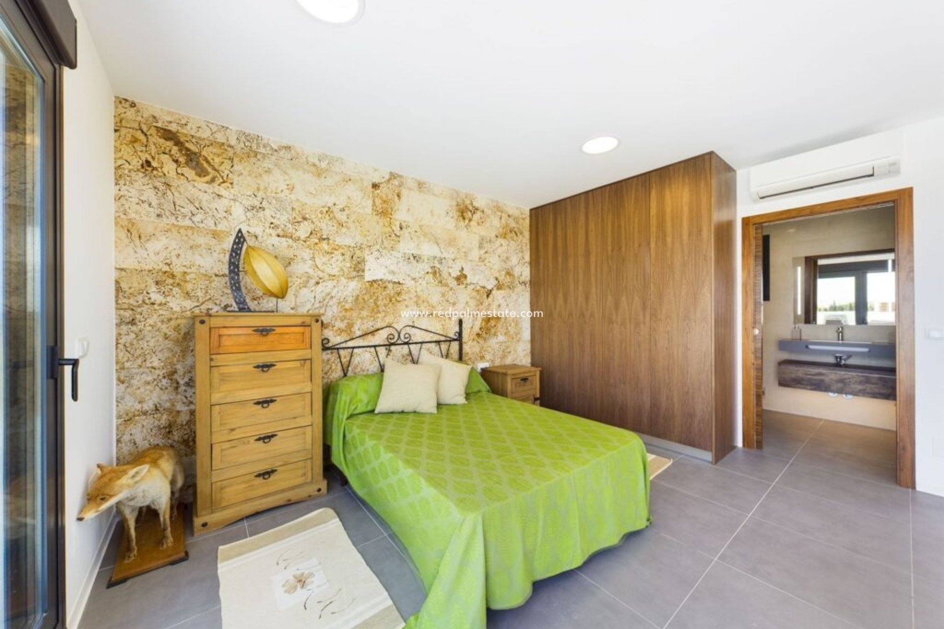 Reventa - Villa -
Los Alczares - Los Alcazares