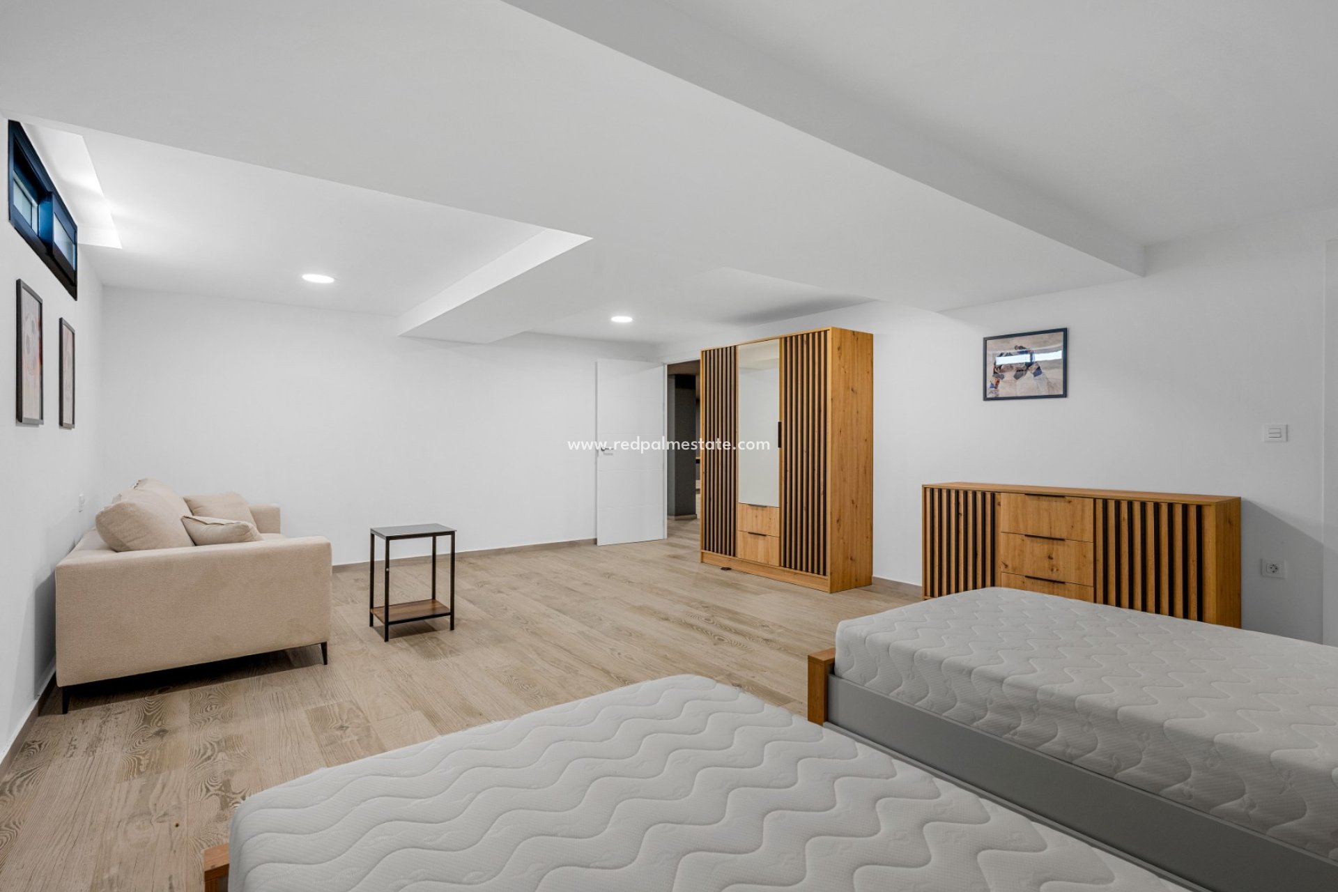 Reventa - Villa -
Los Alczares - Los Alcazares