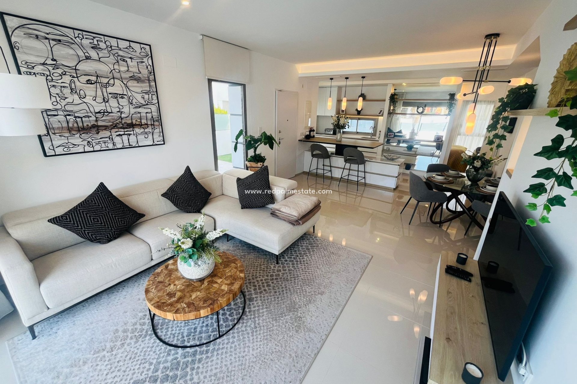 Reventa - Villa -
Los Alczares - Los Alcazares