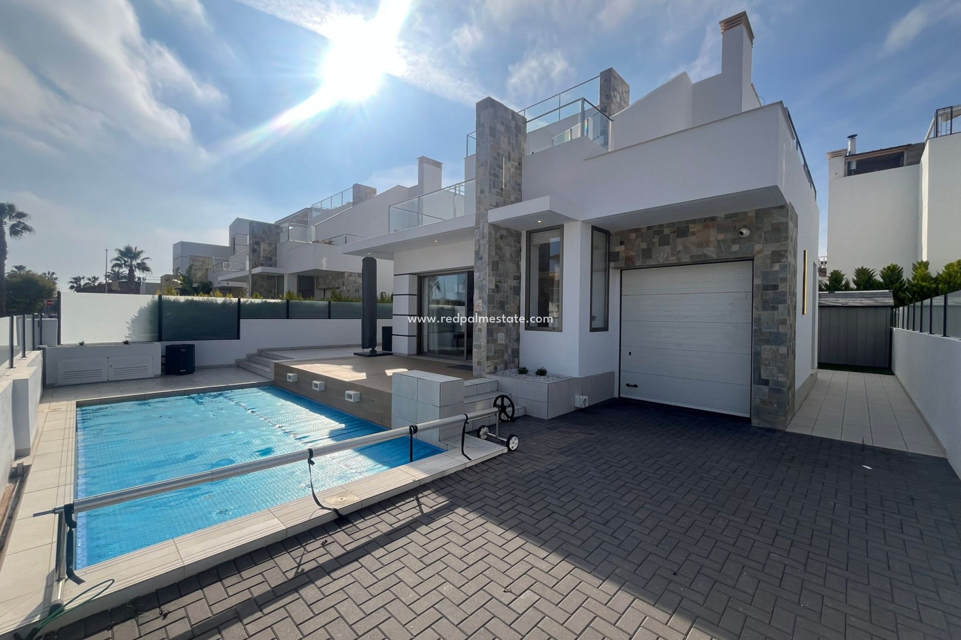 Reventa - Villa -
Los Alczares - Los Alcazares