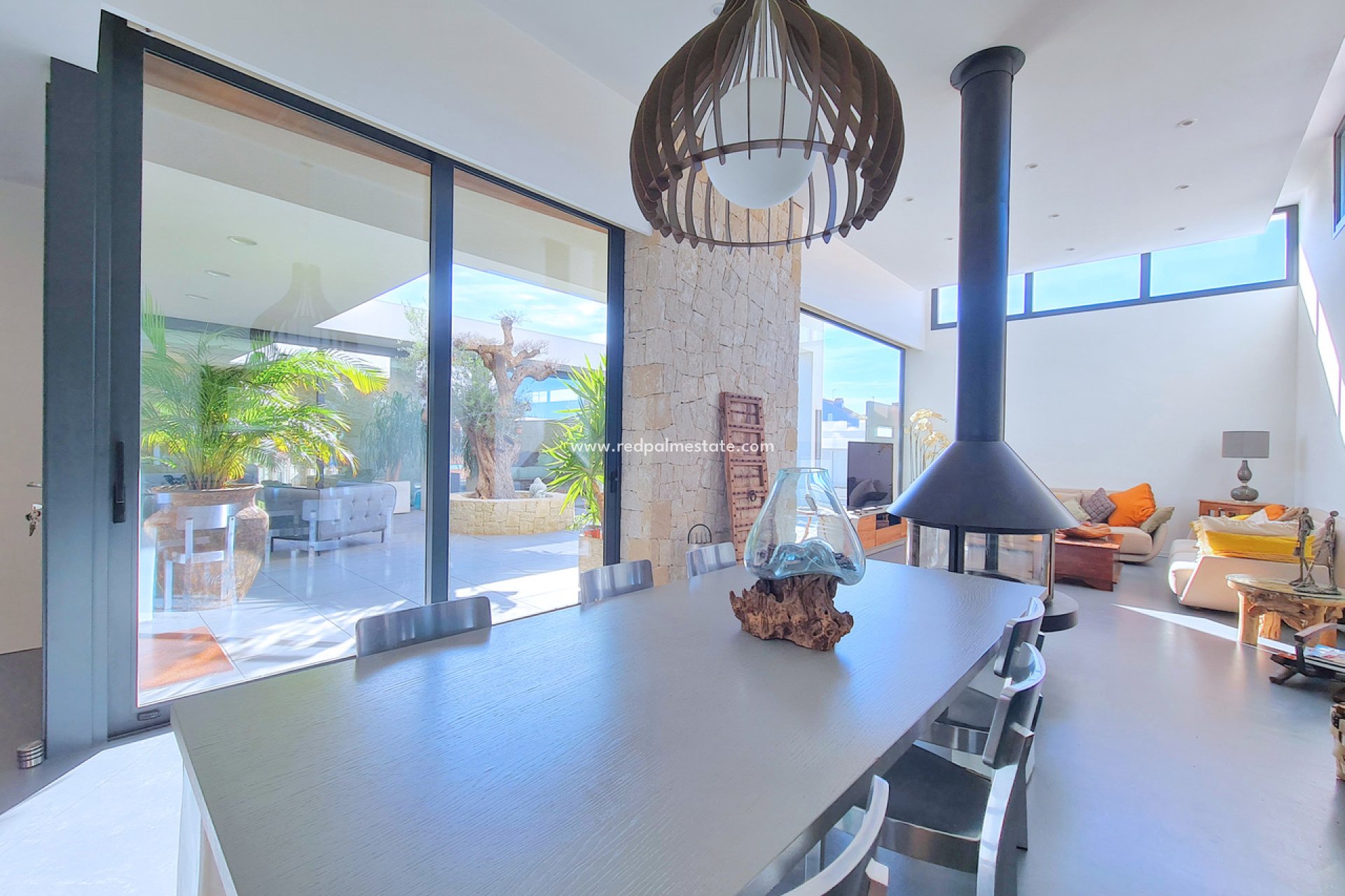 Reventa - Villa -
Los Alczares - Los Alcazares