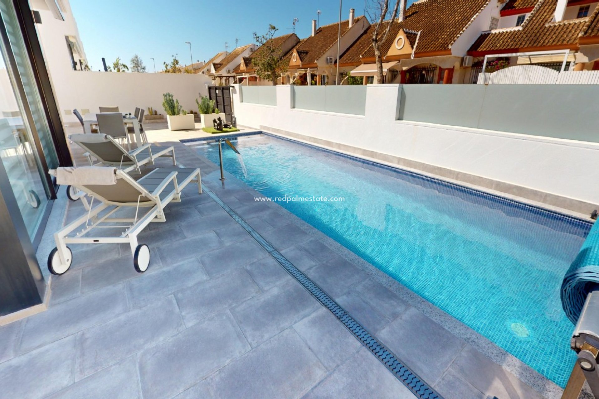 Reventa - Villa -
Los Alczares - Los Alcazares