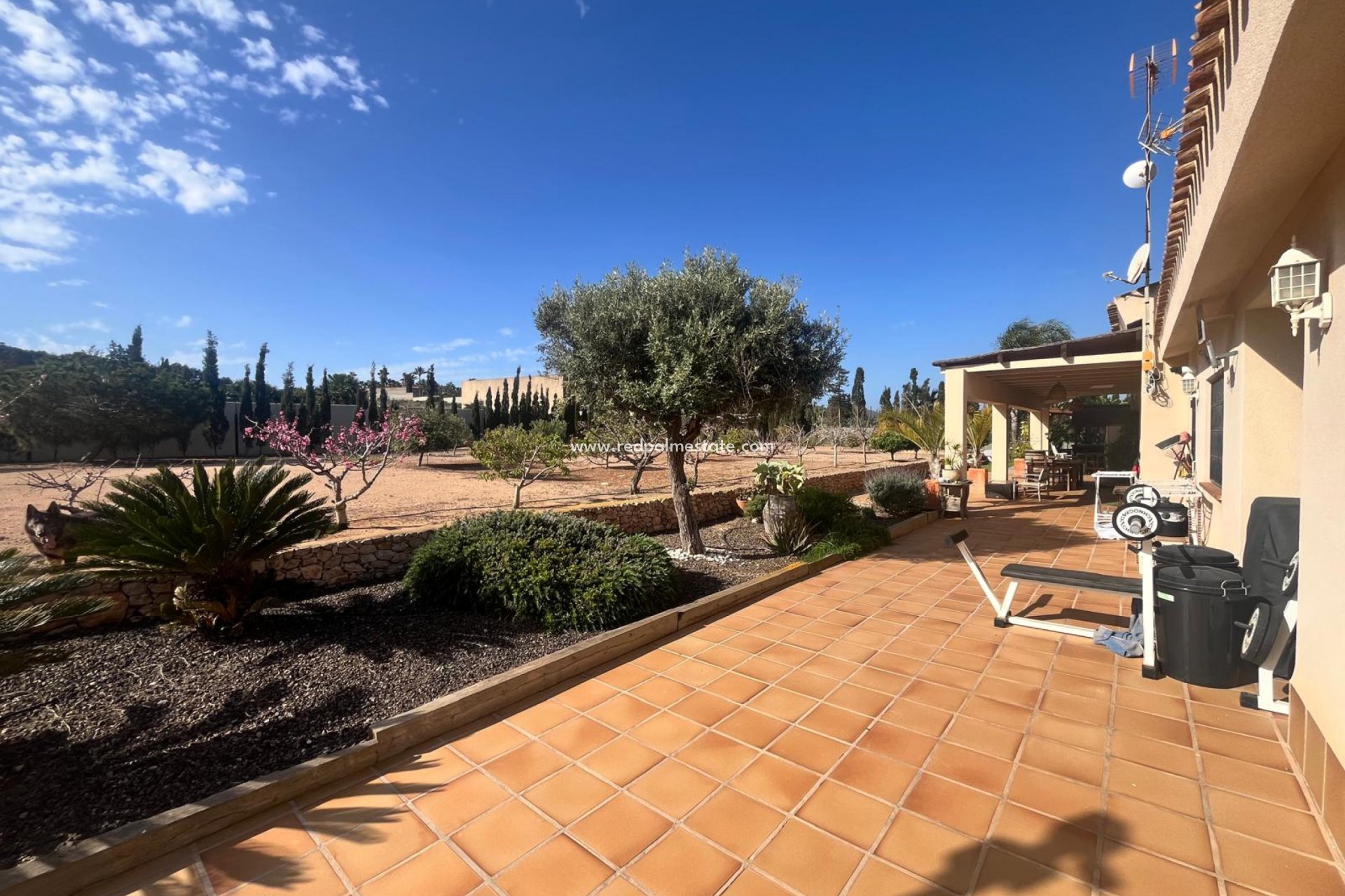 Reventa - Villa -
Los Belones - Inland