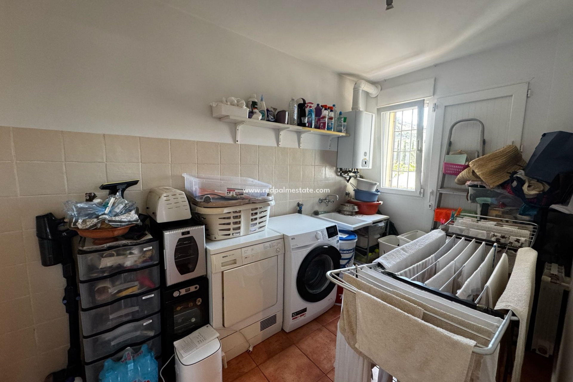 Reventa - Villa -
Los Belones - Inland