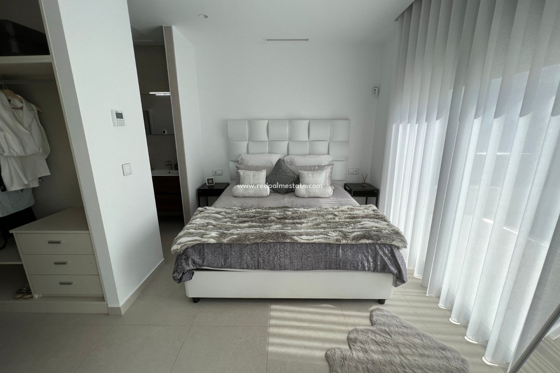 Reventa - Villa -
Los Montesinos - Costa Blanca