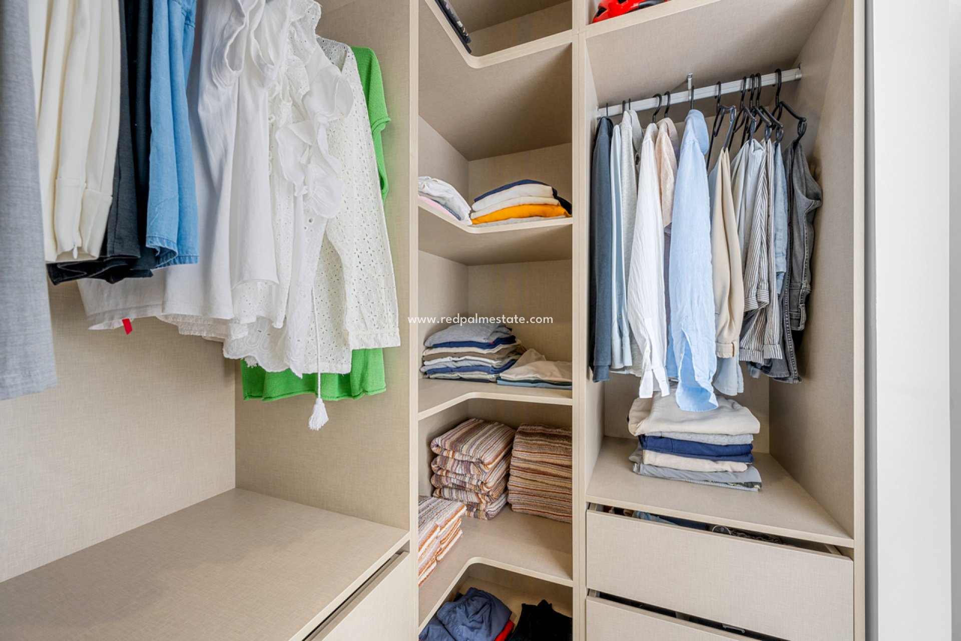 Reventa - Villa -
Mar de Cristal - Costa Calida