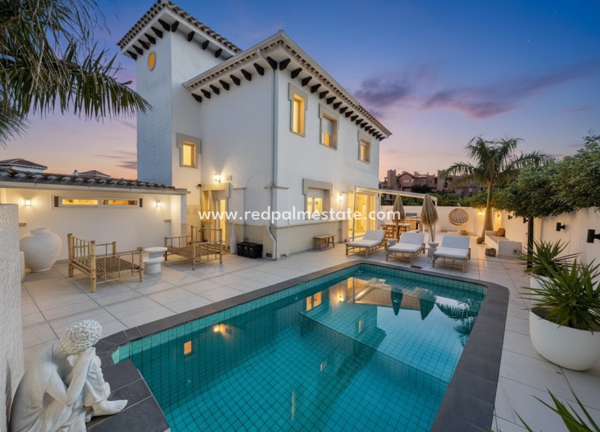 Reventa - Villa -
Mar Menor Golf Resort - Inland