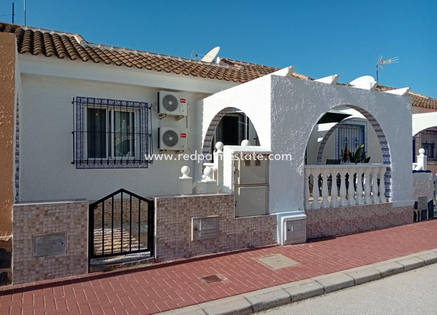 Reventa - Villa -
Mazarron - Camposol
