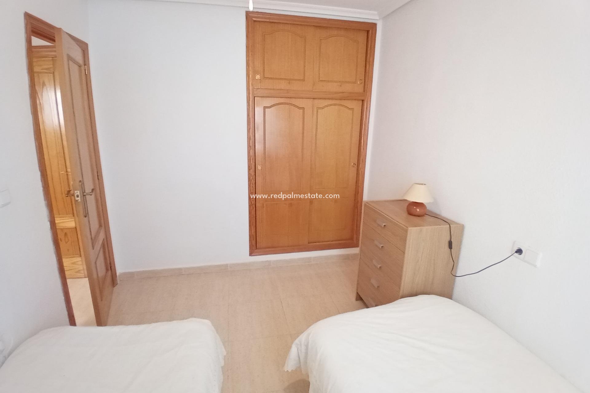 Reventa - Villa -
Mazarron - Camposol