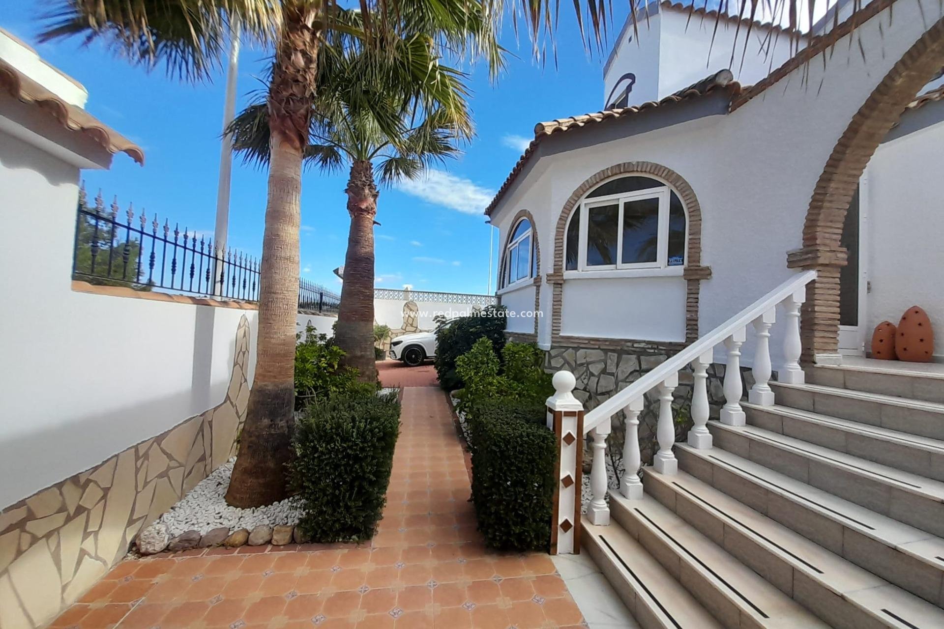 Reventa - Villa -
Mazarron - Camposol