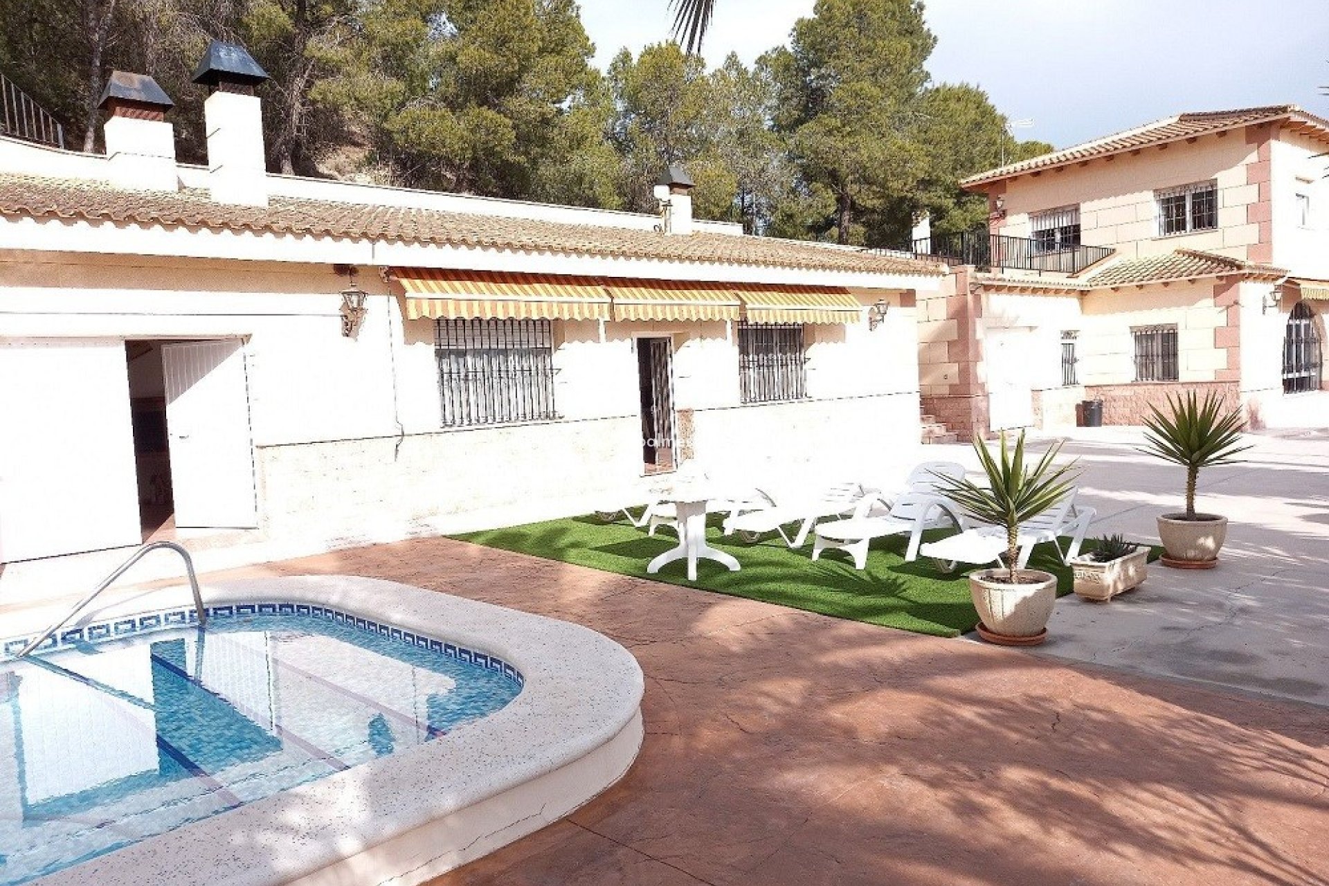 Reventa - Villa -
Monovar