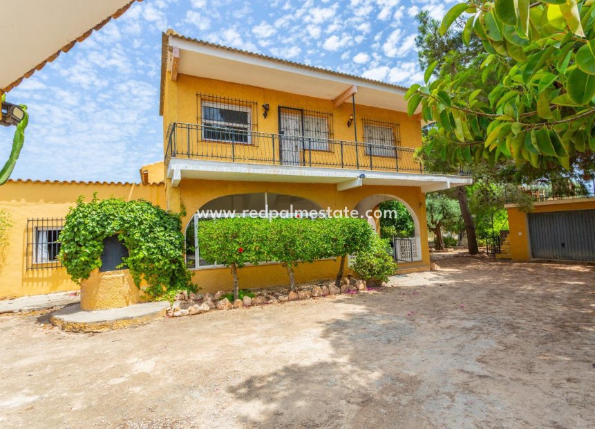 Reventa - Villa -
Montesinos - Costa Blanca