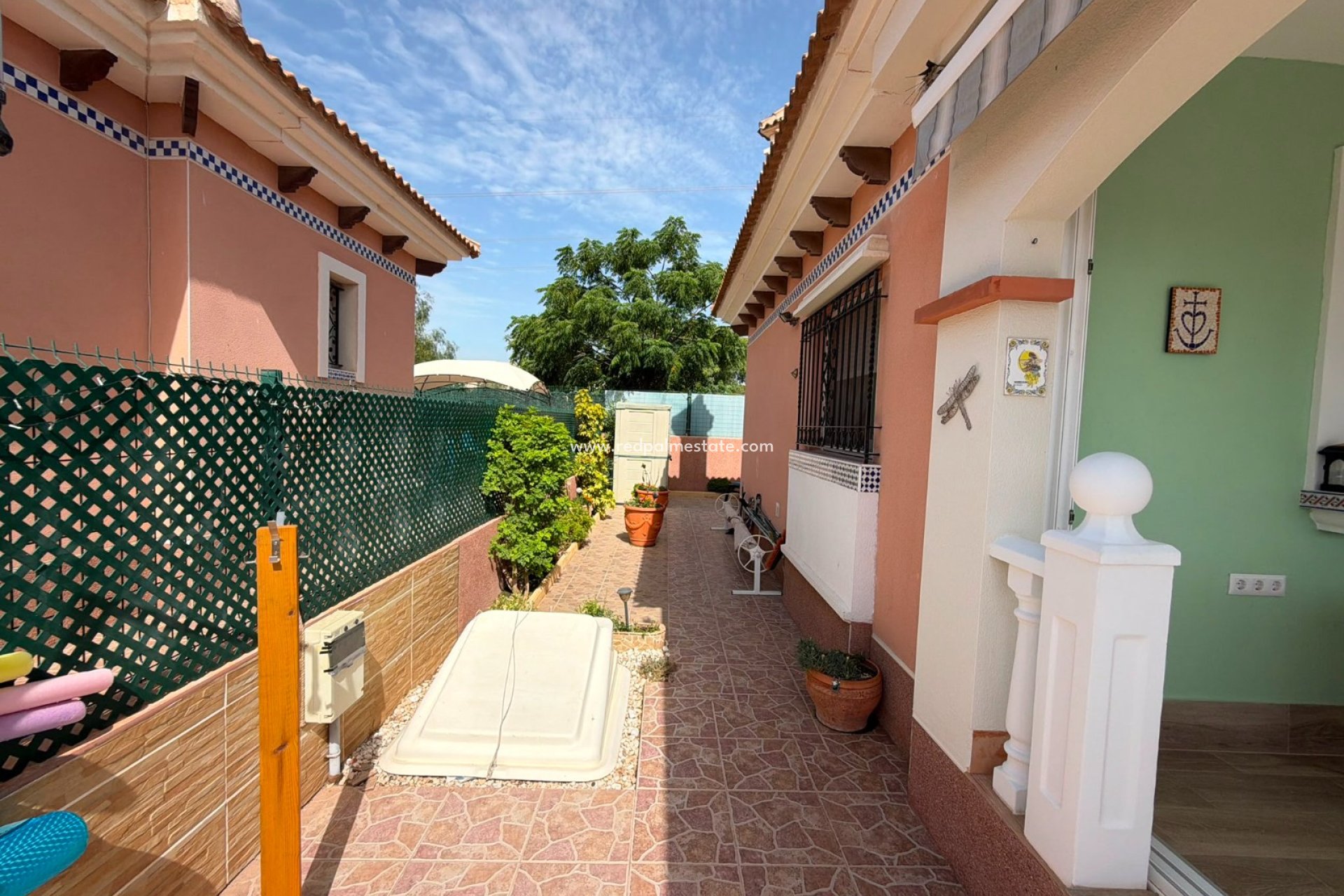 Reventa - Villa -
Montesinos - Los Montesinos
