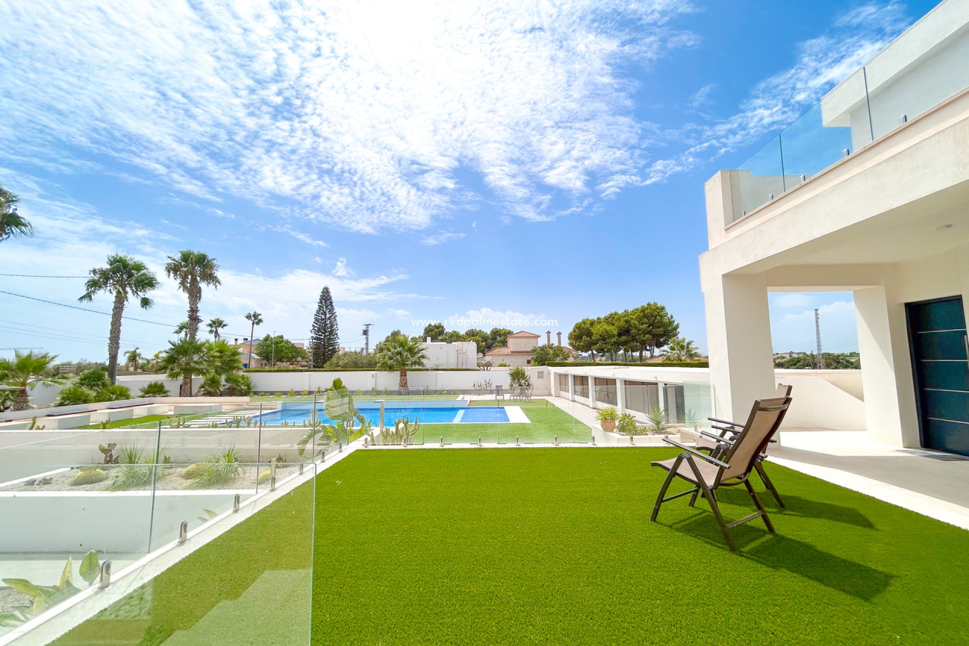 Reventa - Villa -
Montesinos - Los Montesinos