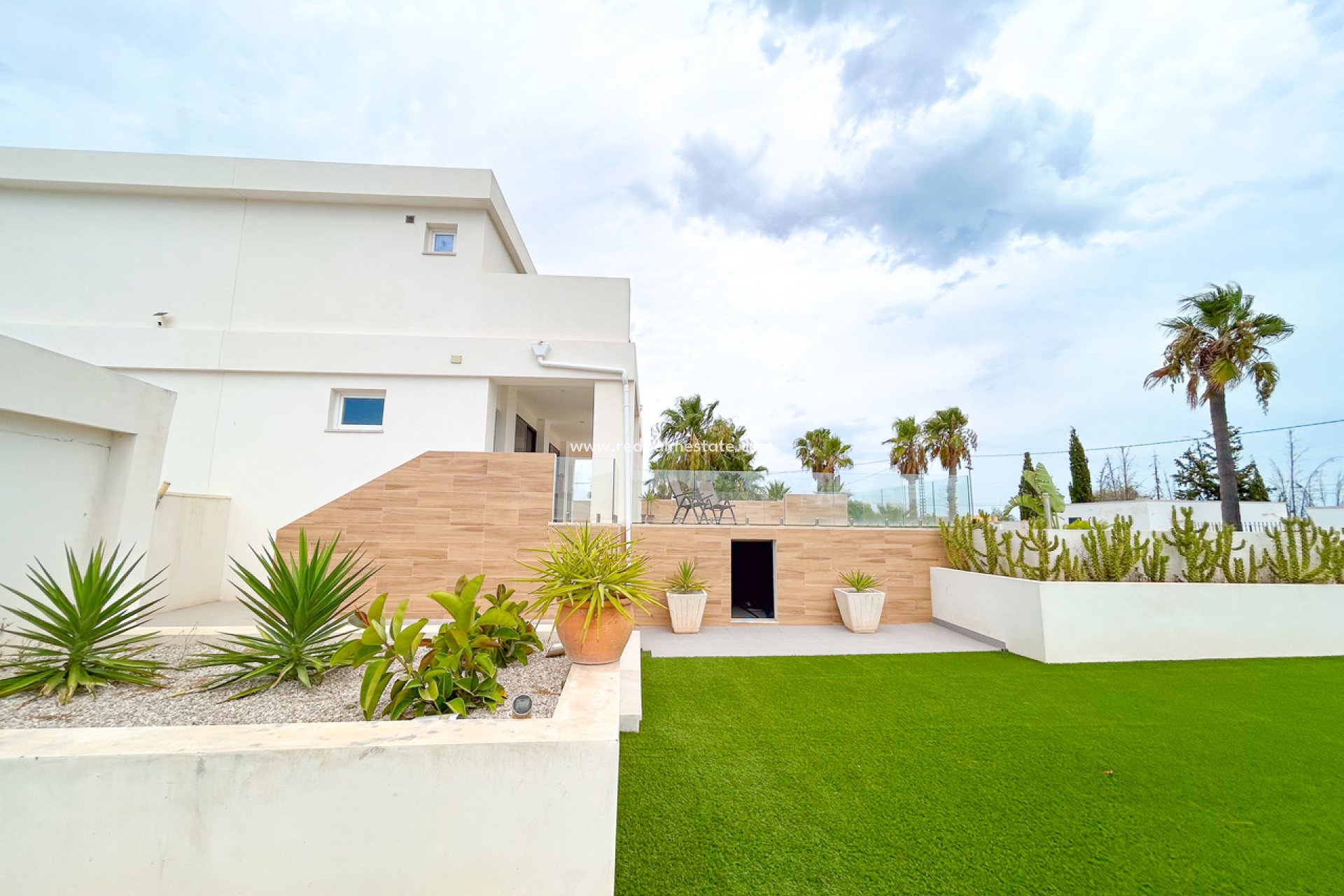 Reventa - Villa -
Montesinos - Los Montesinos