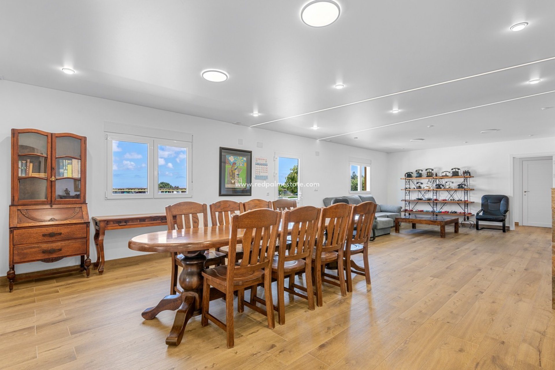 Reventa - Villa -
Montesinos - Los Montesinos