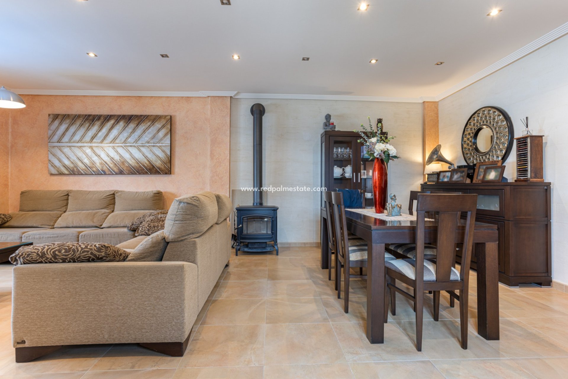 Reventa - Villa -
Montesinos - Los Montesinos