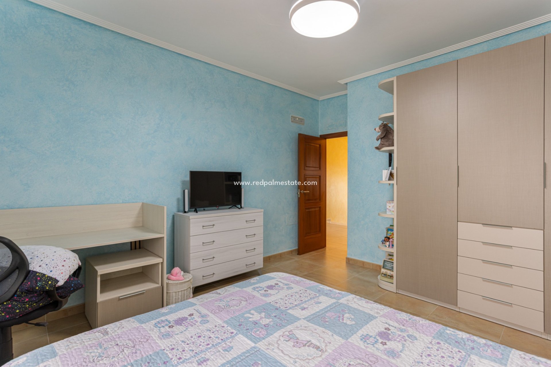 Reventa - Villa -
Montesinos - Los Montesinos