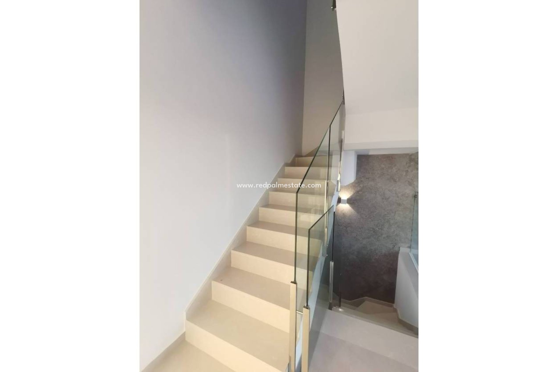 Reventa - Villa -
Montesinos - Los Montesinos