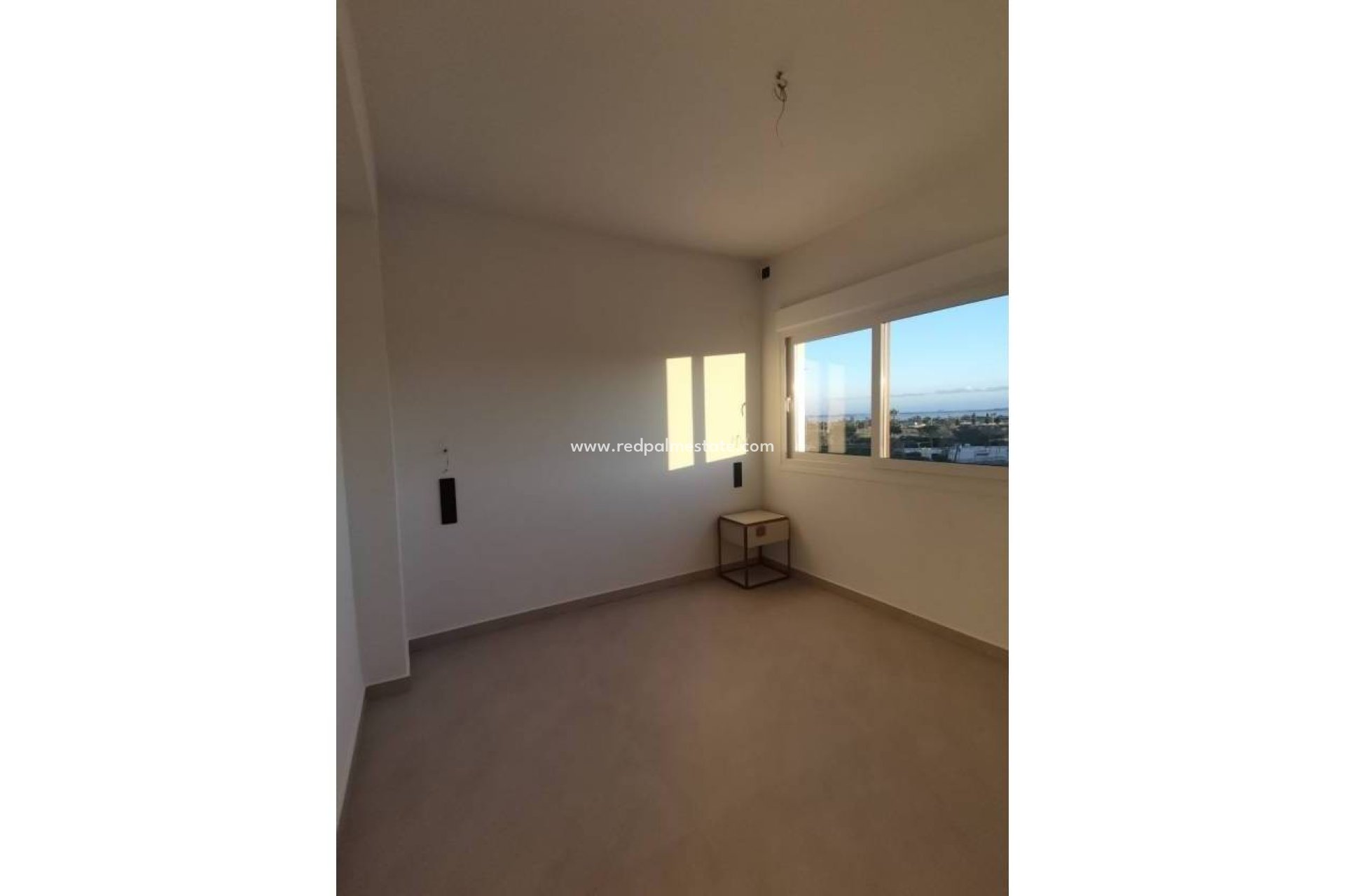 Reventa - Villa -
Montesinos - Los Montesinos