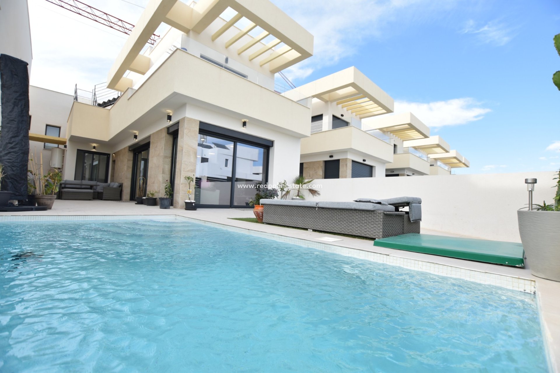 Reventa - Villa -
Montesinos - Los Montesinos