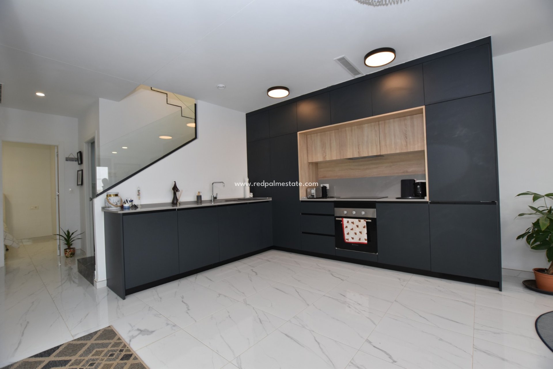 Reventa - Villa -
Montesinos - Los Montesinos