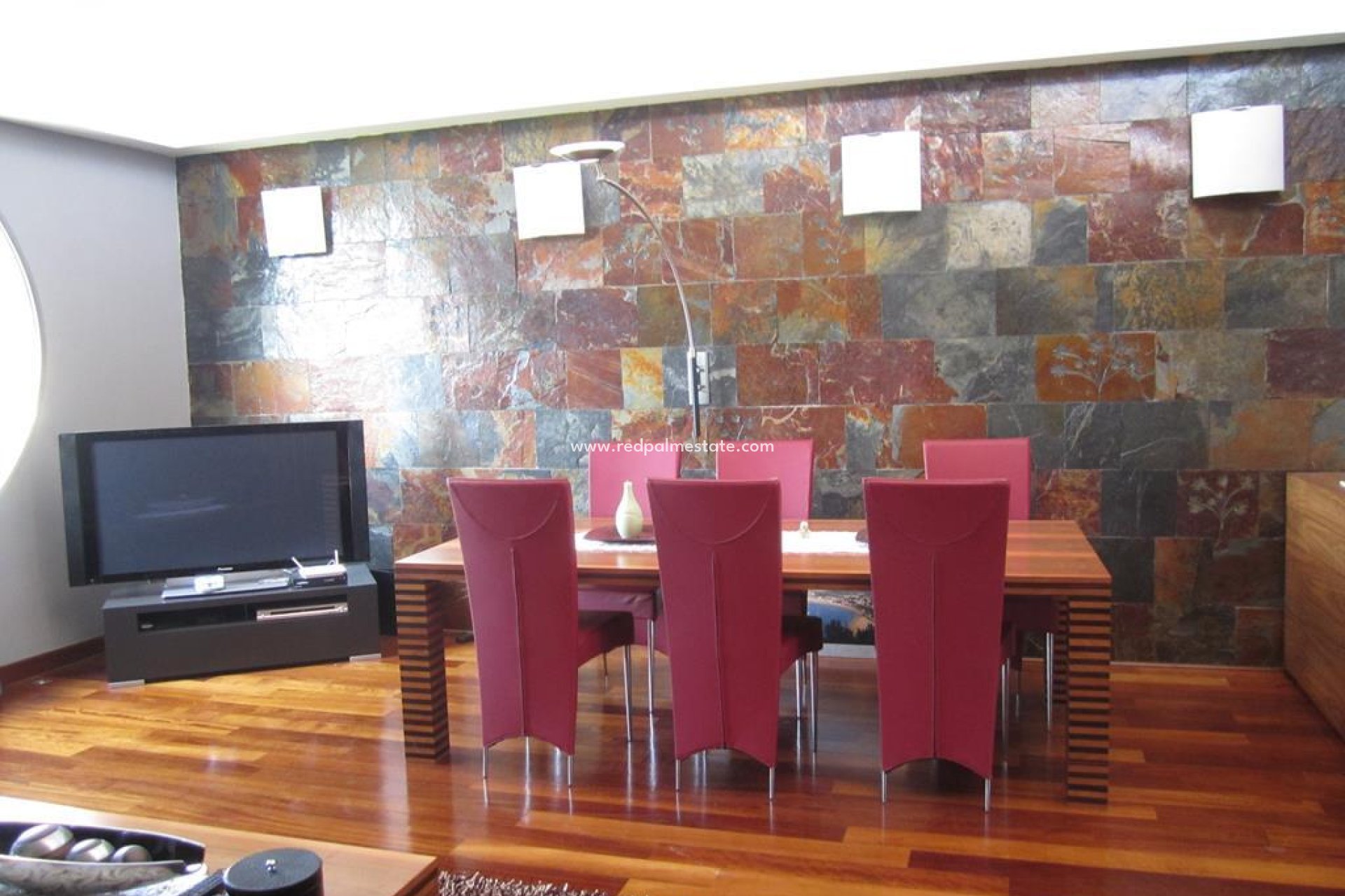 Reventa - Villa -
Montesinos - Los Montesinos