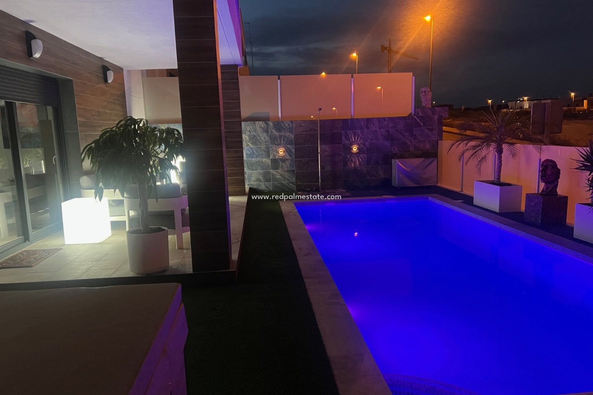 Reventa - Villa -
Montesinos - Los Montesinos