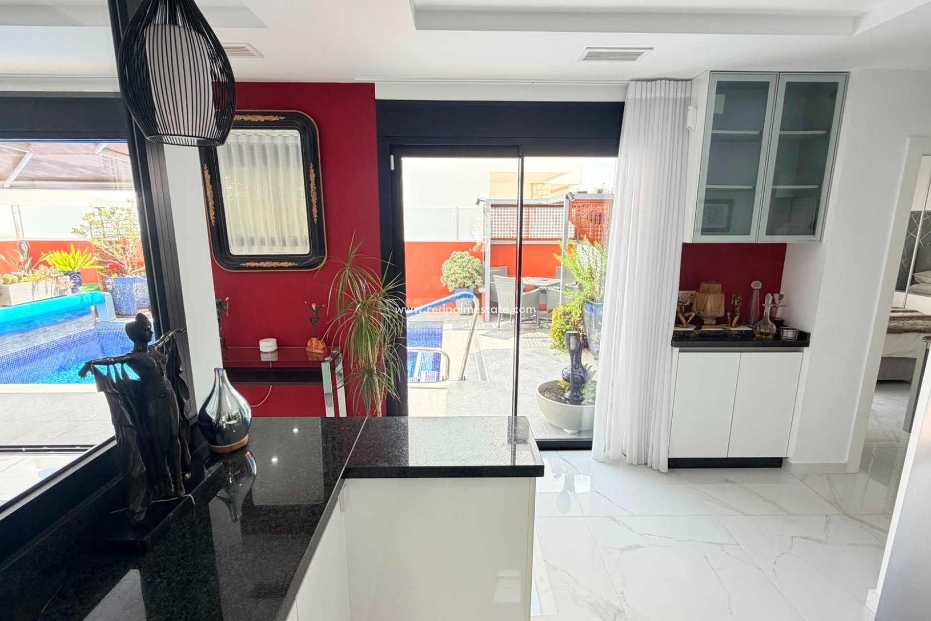 Reventa - Villa -
Montesinos - Los Montesinos