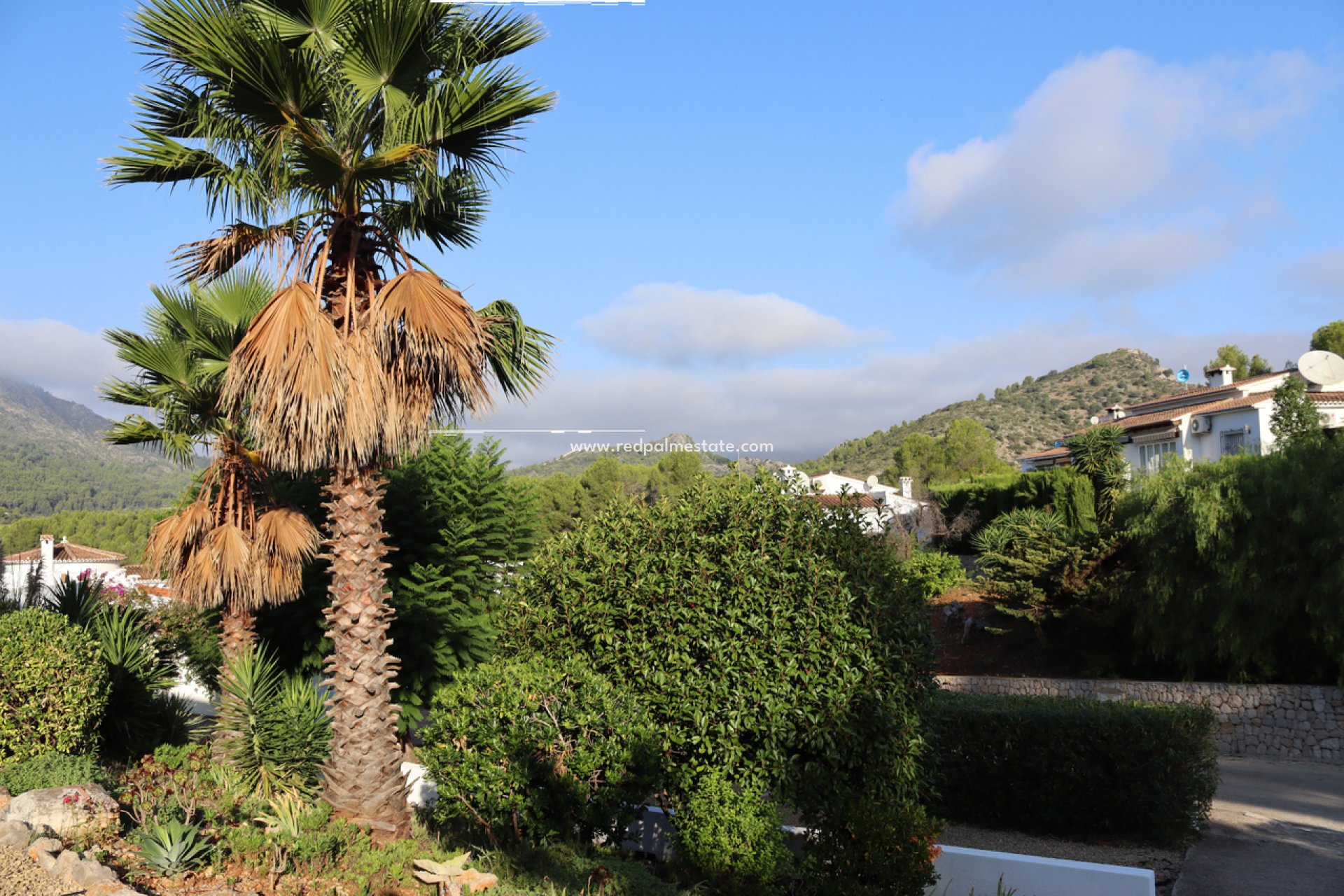 Reventa - Villa -
Murla - Inland