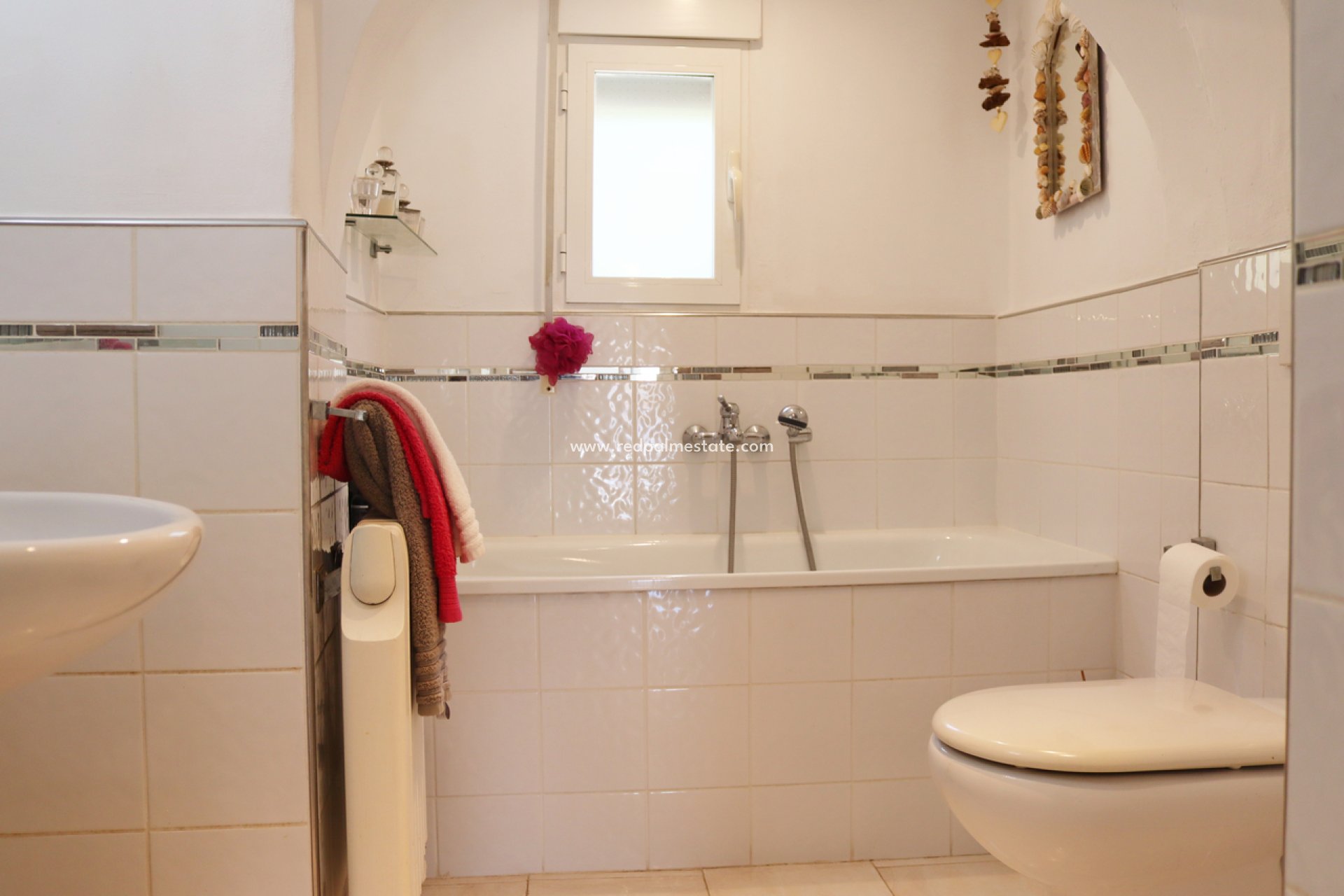 Reventa - Villa -
Orba - Inland