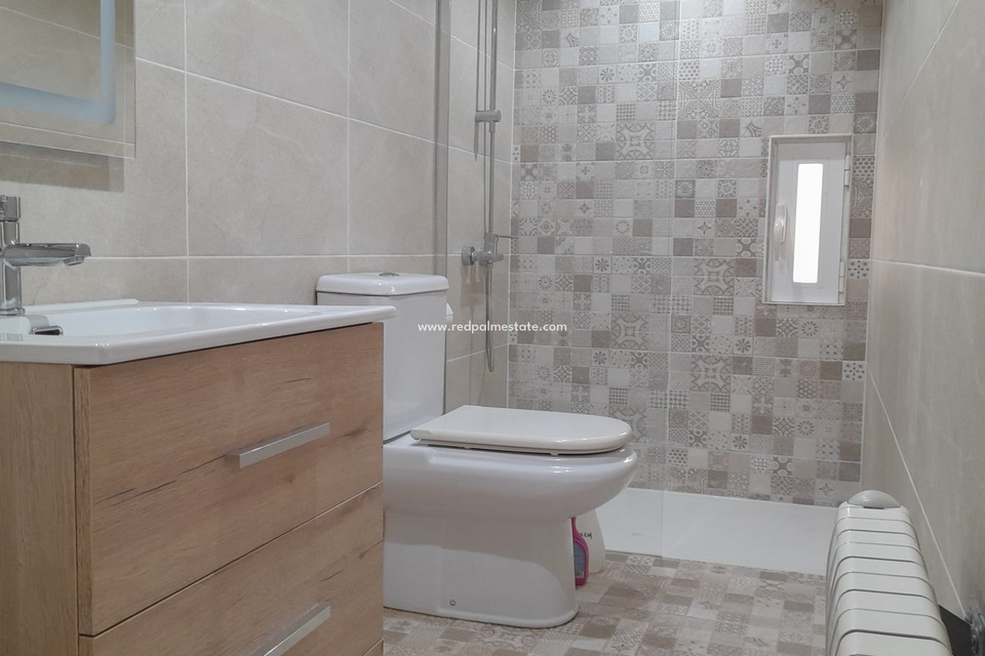 Reventa - Villa -
Orba - Inland
