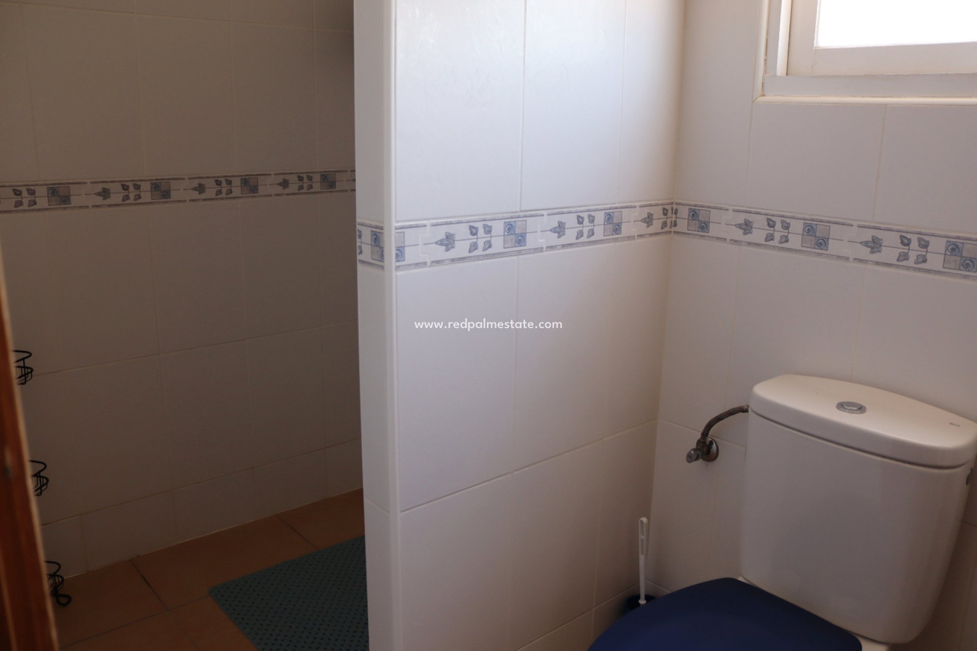 Reventa - Villa -
Orba - Inland