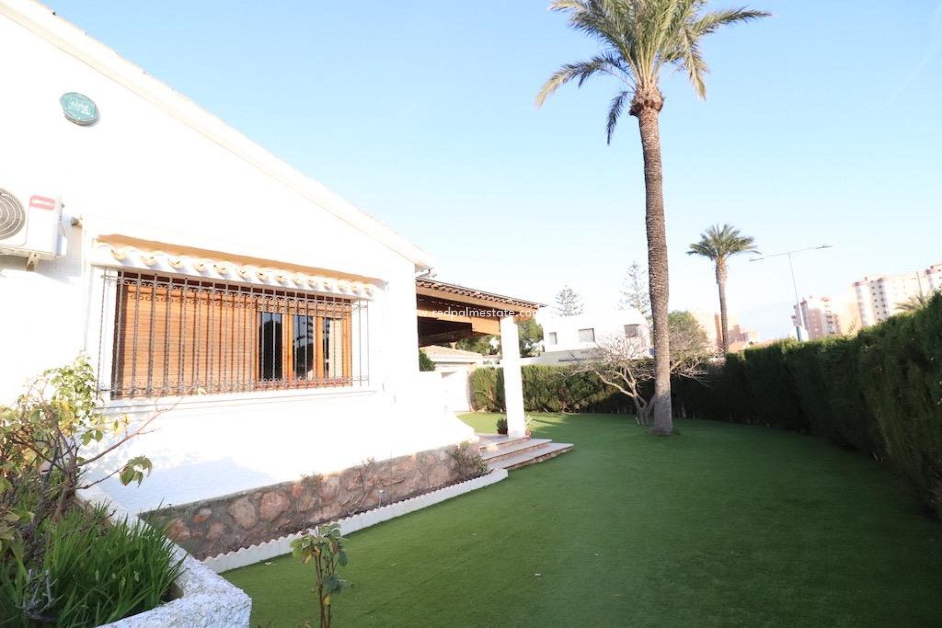 Reventa - Villa -
Orihuela Costa - Altos de Campoamor