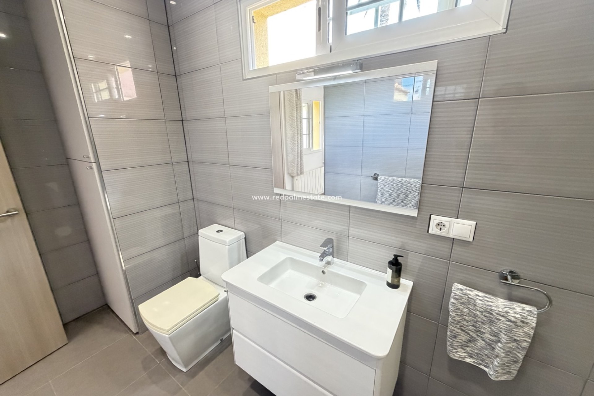 Reventa - Villa -
Orihuela Costa - Cabo Roig