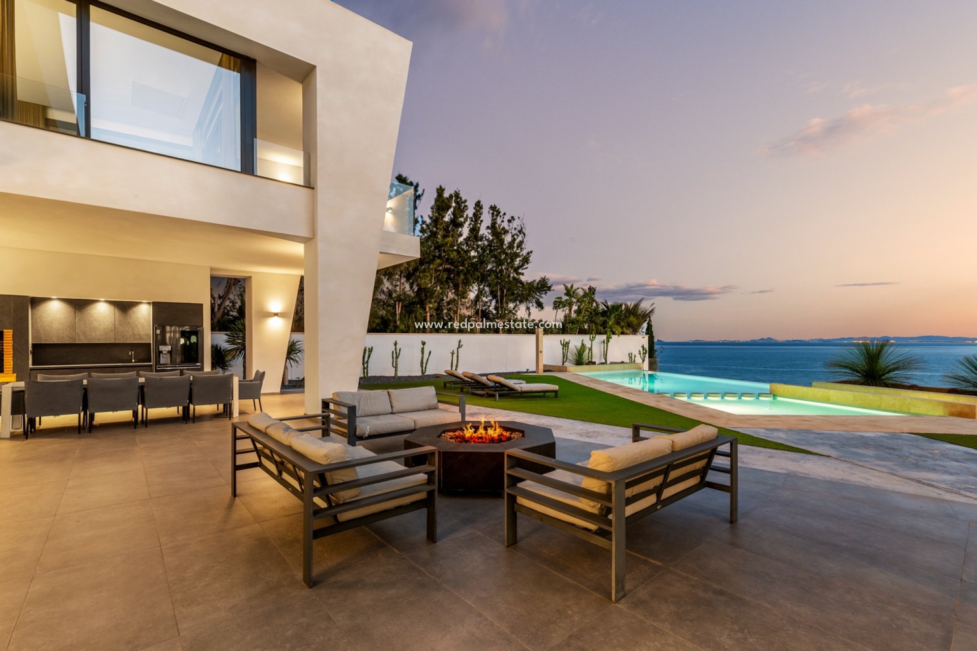 Reventa - Villa -
Orihuela Costa - Cabo Roig