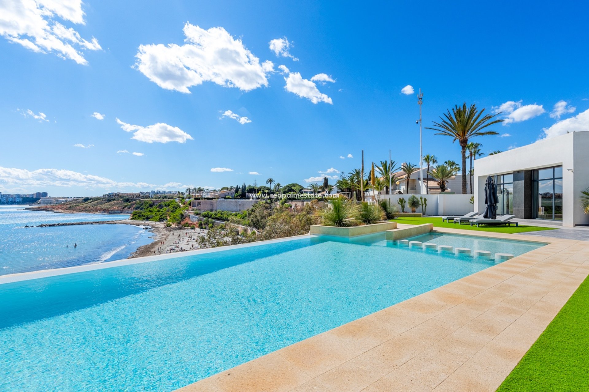 Reventa - Villa -
Orihuela Costa - Cabo Roig