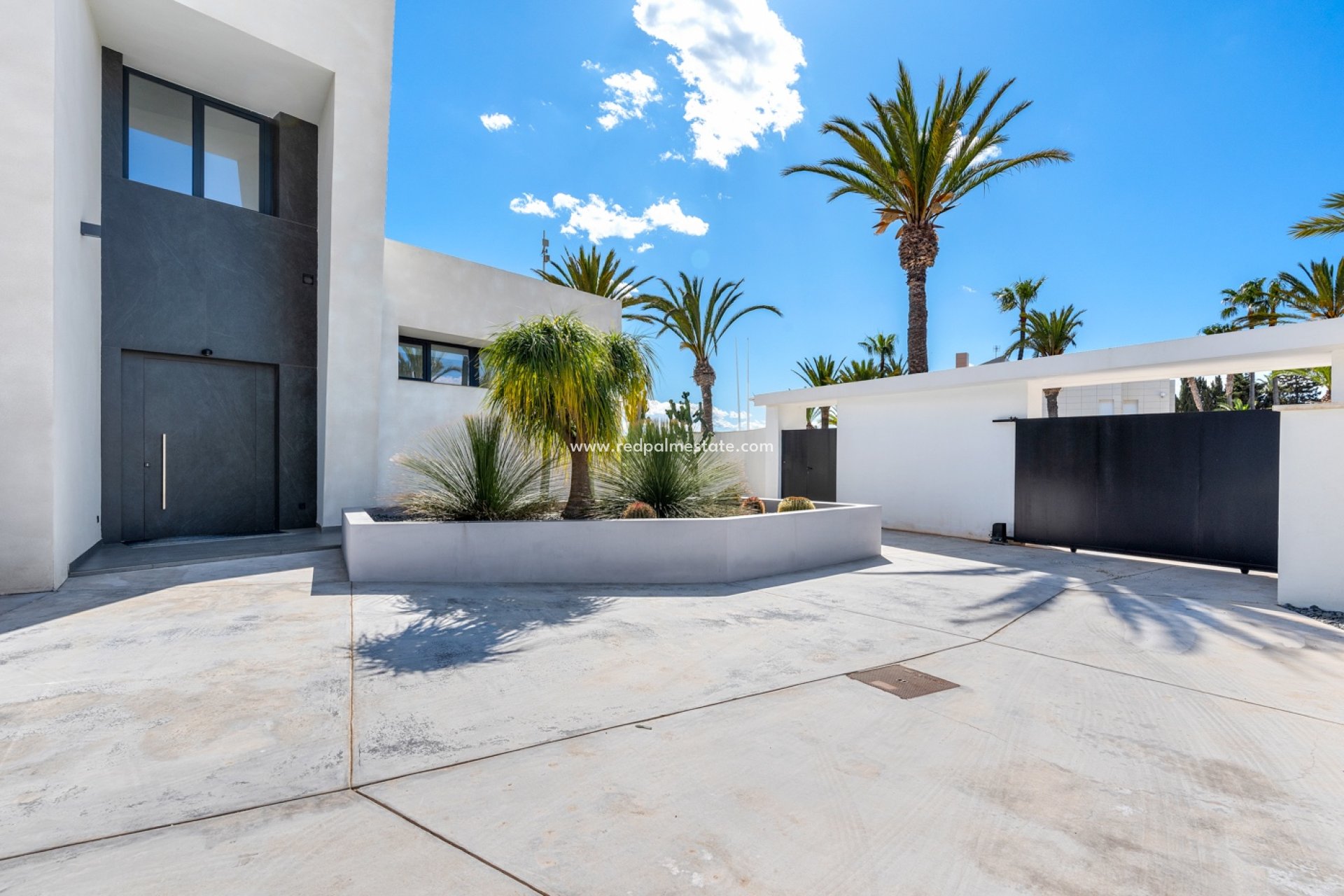 Reventa - Villa -
Orihuela Costa - Cabo Roig