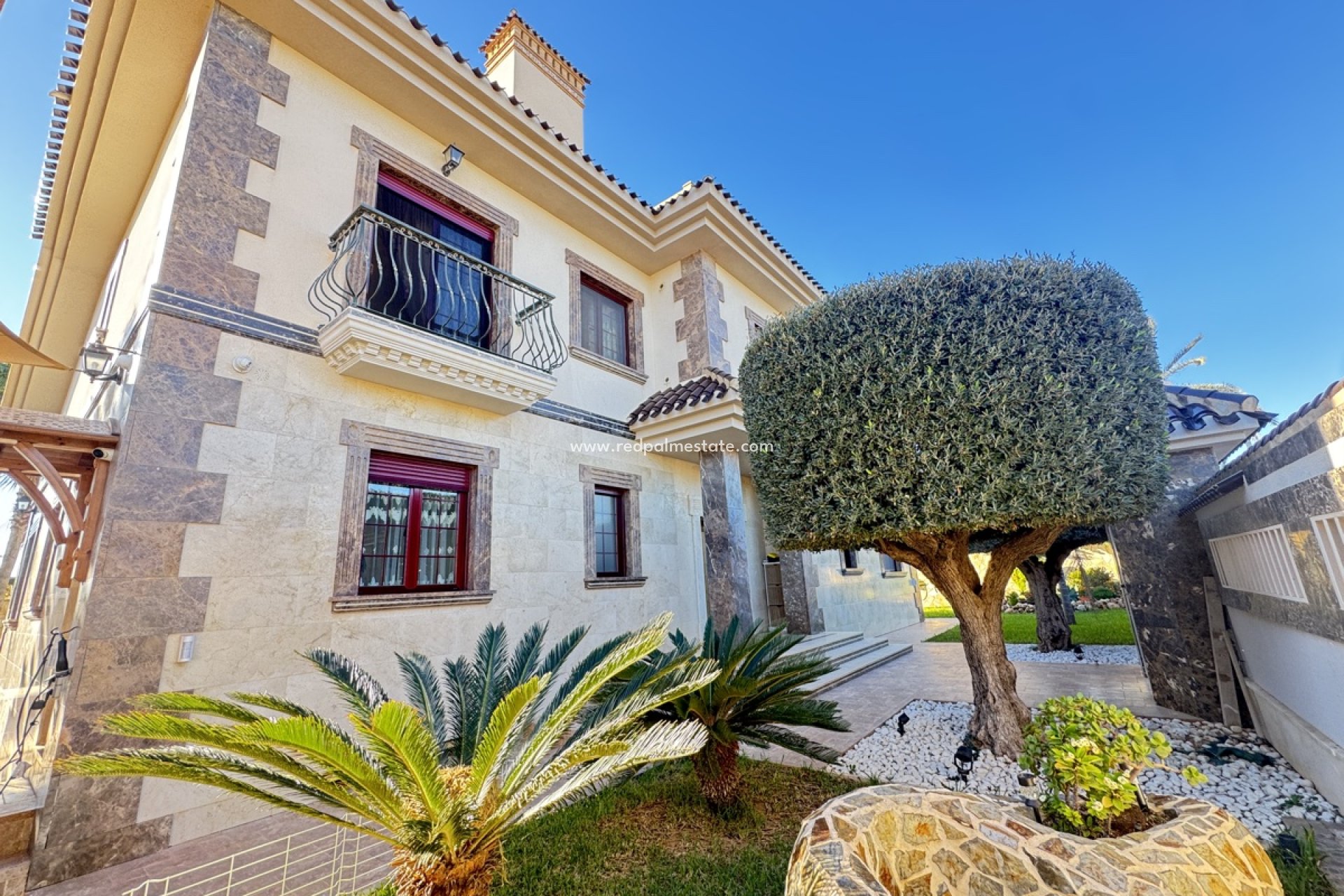 Reventa - Villa -
Orihuela Costa - Cabo Roig