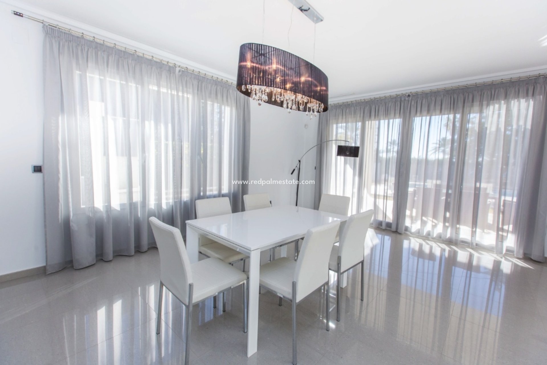 Reventa - Villa -
Orihuela Costa - Cabo Roig