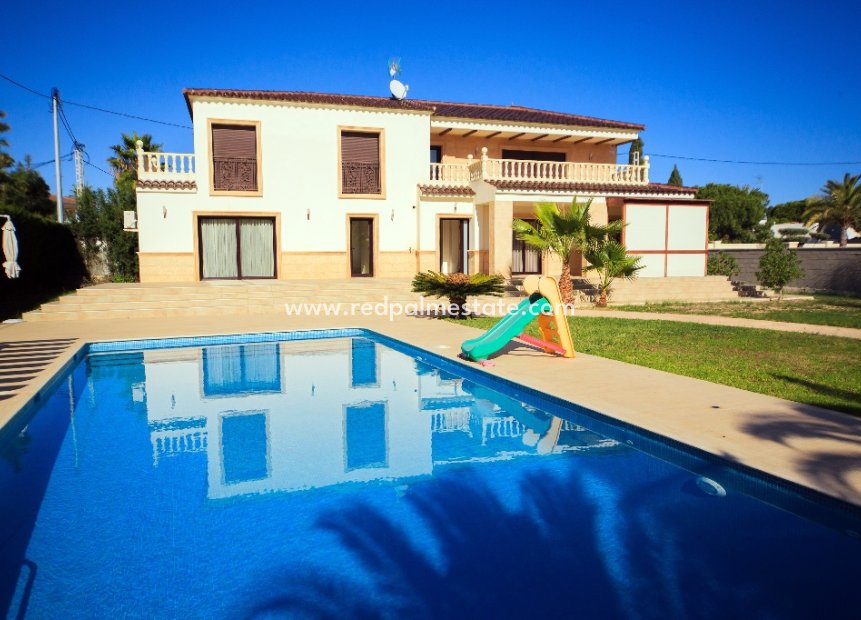 Reventa - Villa -
Orihuela Costa - Cabo Roig