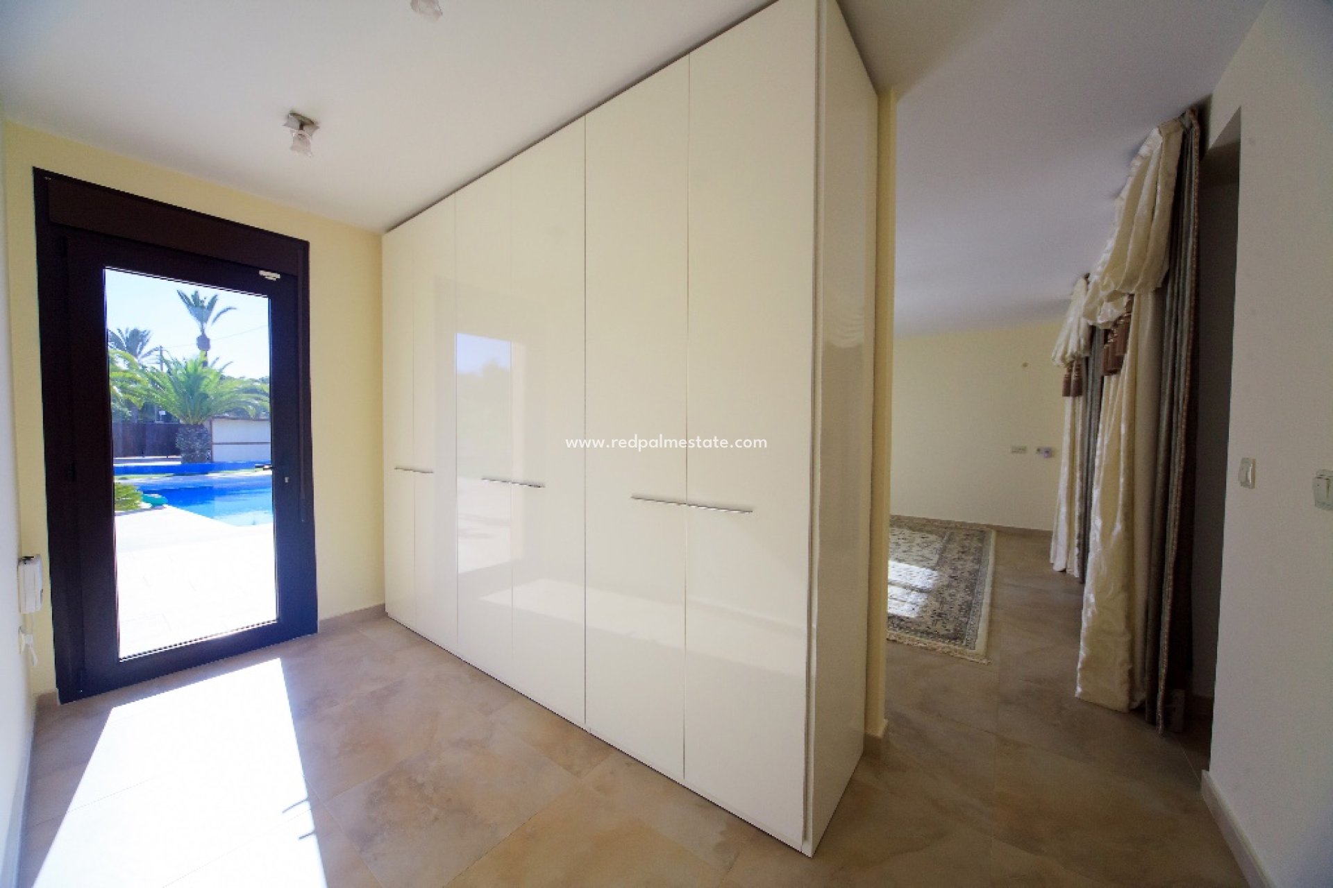 Reventa - Villa -
Orihuela Costa - Cabo Roig