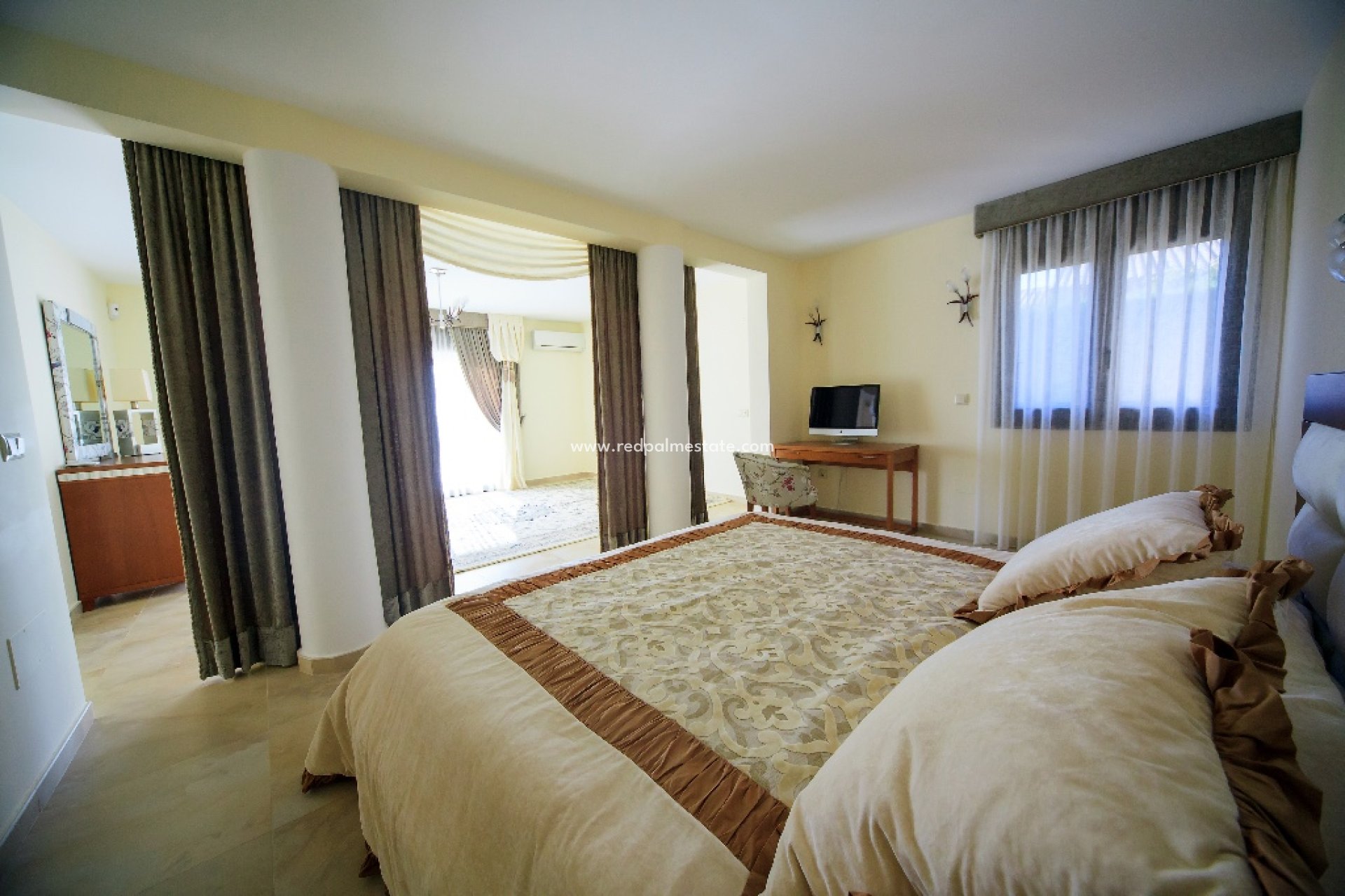 Reventa - Villa -
Orihuela Costa - Cabo Roig
