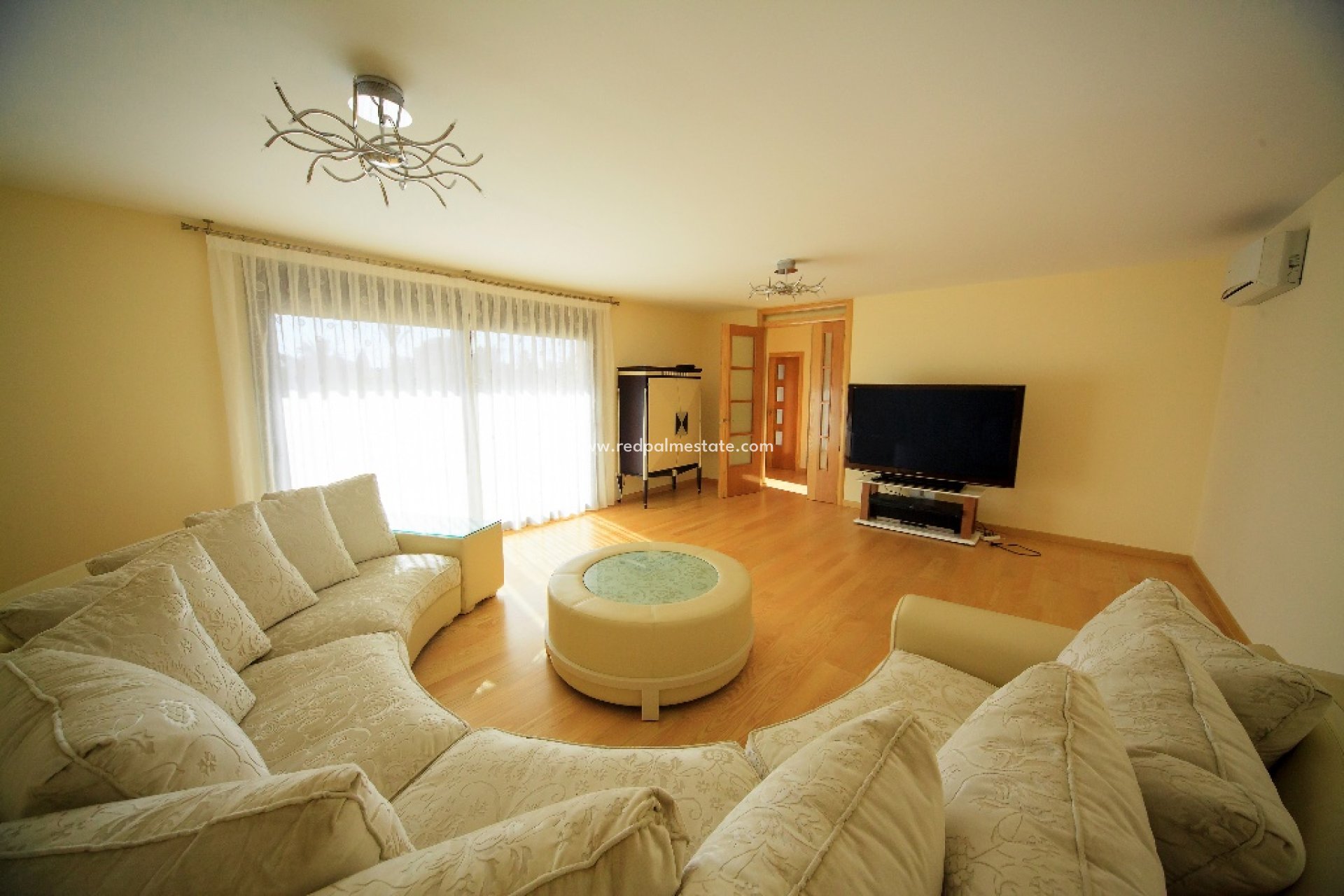 Reventa - Villa -
Orihuela Costa - Cabo Roig