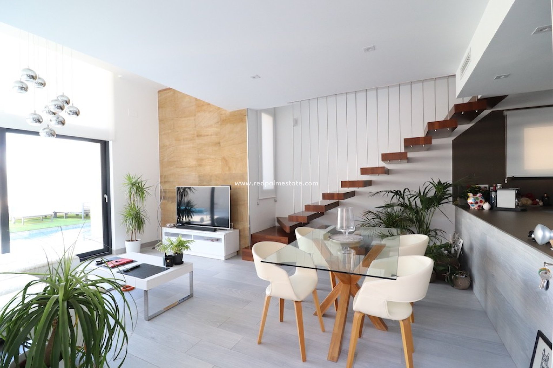 Reventa - Villa -
Orihuela Costa - Cabo Roig