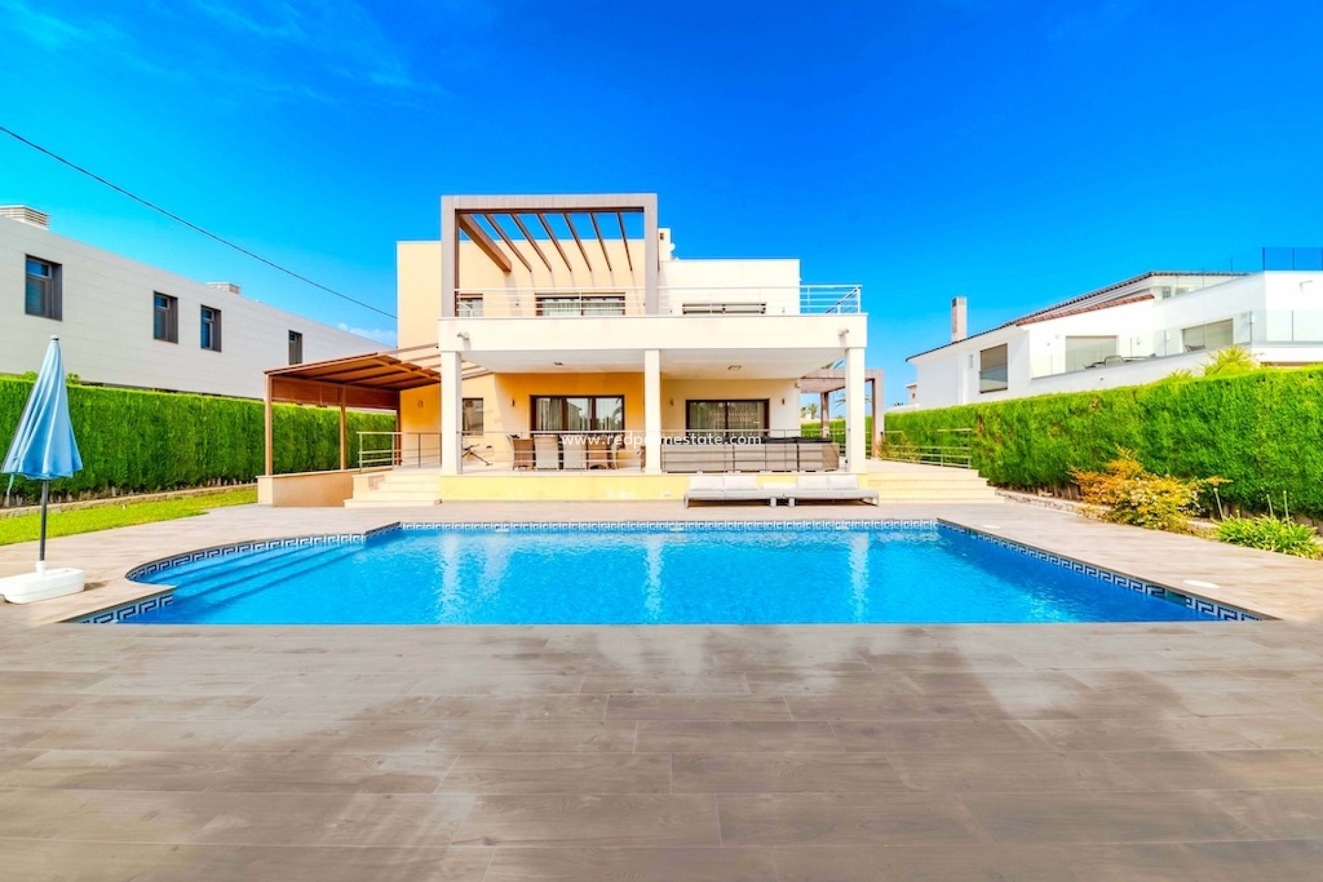 Reventa - Villa -
Orihuela Costa - Cabo Roig