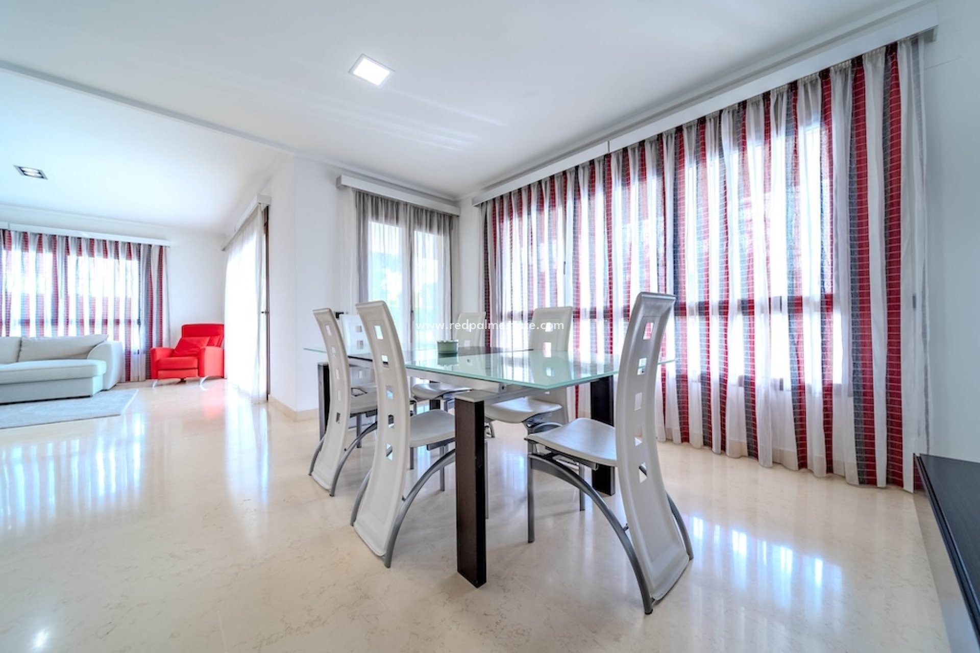 Reventa - Villa -
Orihuela Costa - Cabo Roig
