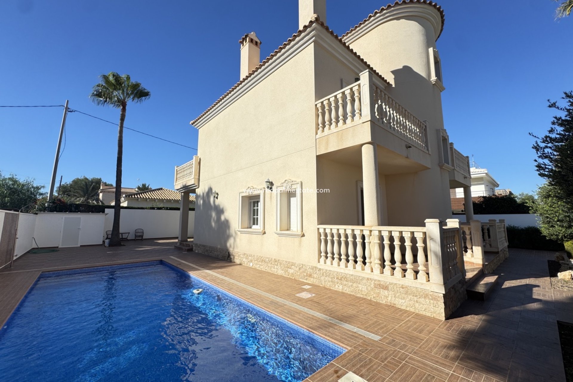 Reventa - Villa -
Orihuela Costa - Cabo Roig